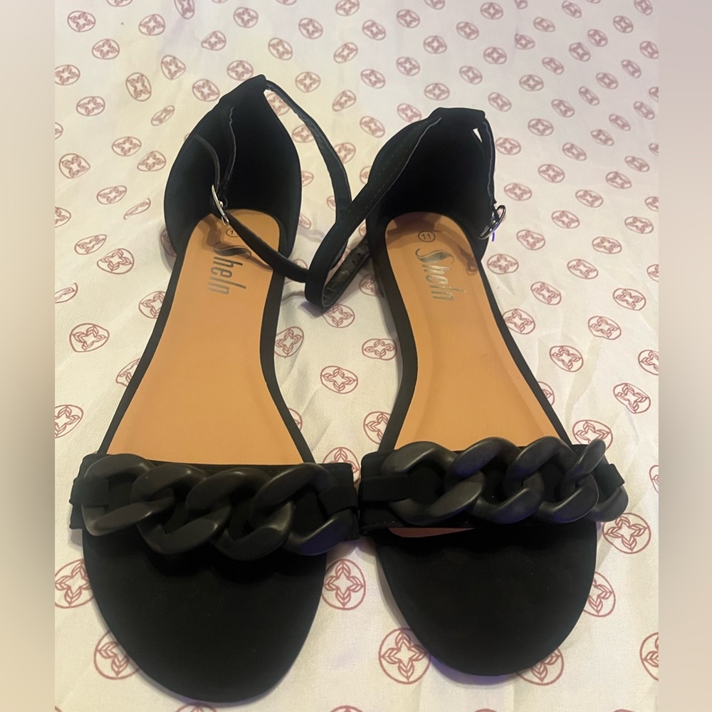 Sandals - Picture 3 of 3